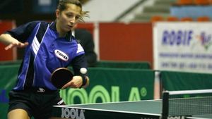 Elizabeta Samara s-a calificat în optimile de finală ale CE de tenis de masă