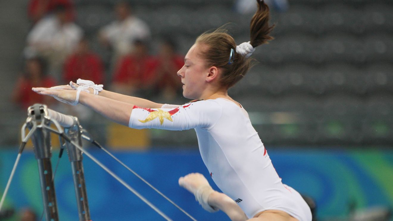 Andreea Acatrinei s-a retras