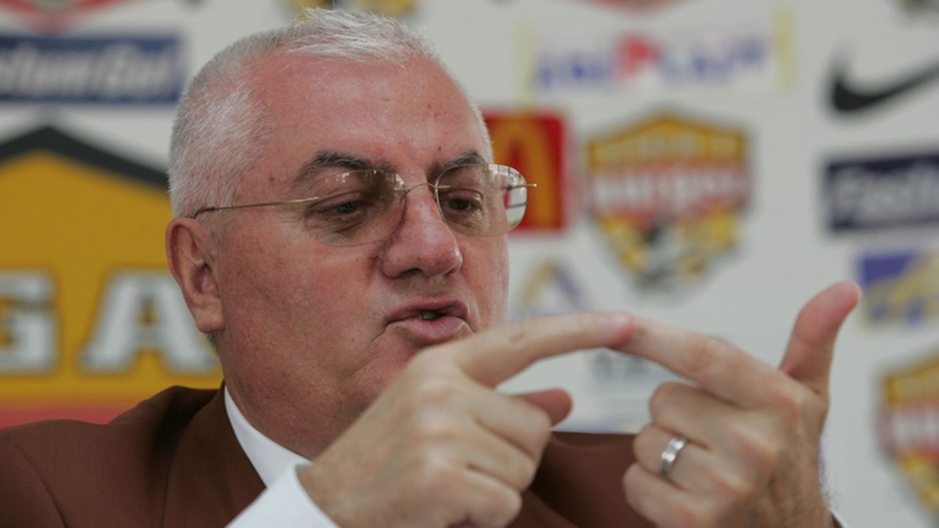 "Meritele pentru jocul Stelei sunt și ale lui Lăcătuș!"