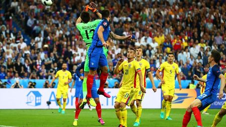 Giroud a vorbit în premieră despre golul controversat înscris României. Mărturia atacantului