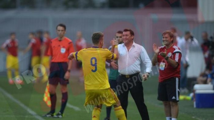 Debut de pus în ramă. "Sper să fie un început de drum pentru generația asta, am mare încredere". Stelistul Gabi Iancu, pariul lui Moldovan
