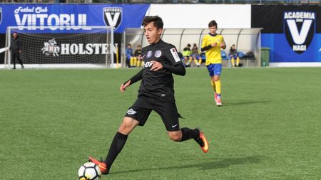 Ce onoare! La doar 14 ani, doi puști români au atras atenția UEFA: "De opt ani muncesc în fiecare zi" și "Am câte puțin din toate"