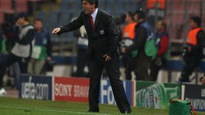 "Dacă aș fi în locul lui Lăcătuș nu aș comenta arbitrajul!"