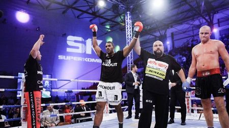 Gigantul Benny se ciocnește cu un dur ucrainean! Finala Superkombat de sâmbătă, live pe sport.ro 