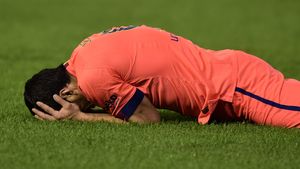 Gol la ultima fază. Barcelona a câștigat pe terenul Valenciei. Scene incredibile pe Mestalla: Messi a fost lovit cu o sticlă în cap