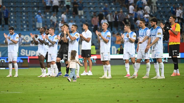 UEFA a anunţat arbitrii dublei din Champions League Universitatea Craiova – Levski. Observator va fi ungurul Kassai, care a fost şeful arbitrilor din Bulgaria