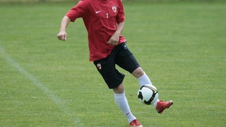 'Zicu va semna azi. Sper să îl aducem pe Moraes'