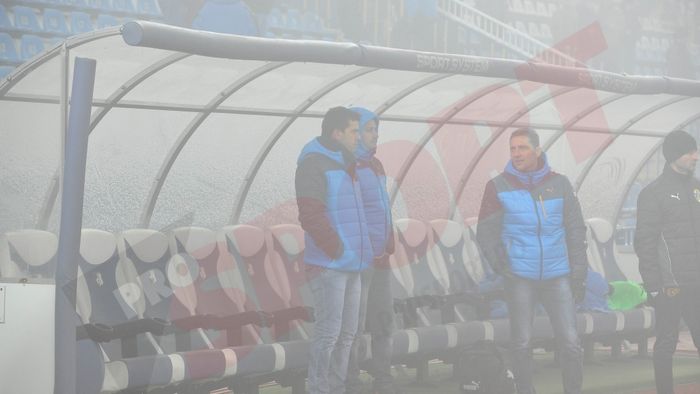 A izbucnit după un an aproape perfect: "E o rușine ce se întâmplă. Jucăm hochei sau fotbal?" Contra, după victoria cu Pandurii