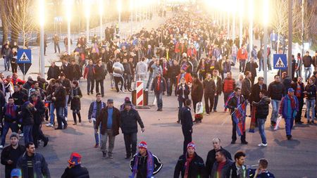 Cum merge comerțul în zona Național Arena la o partidă cu Ungaria. "Zilele de meci sunt groaznice și sunt zeci de meciuri pe an. Pierd mai mult de 40% față de zilele normale"
