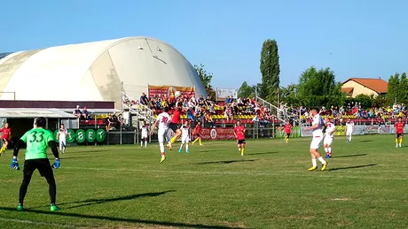 Reșița a învins Ripensia la Timișoara, într-un meci amical.** Entuziasm la nou-promovată, noutate importantă în lotul roș-galbenilor