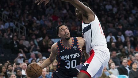 Lovitură de proporții în baschetul românesc. Americanul cu 6 sezoane jucate în NBA și cu multiple prezențe în națională a semnat: „Sunt un om simplu”. EXCLUSIV