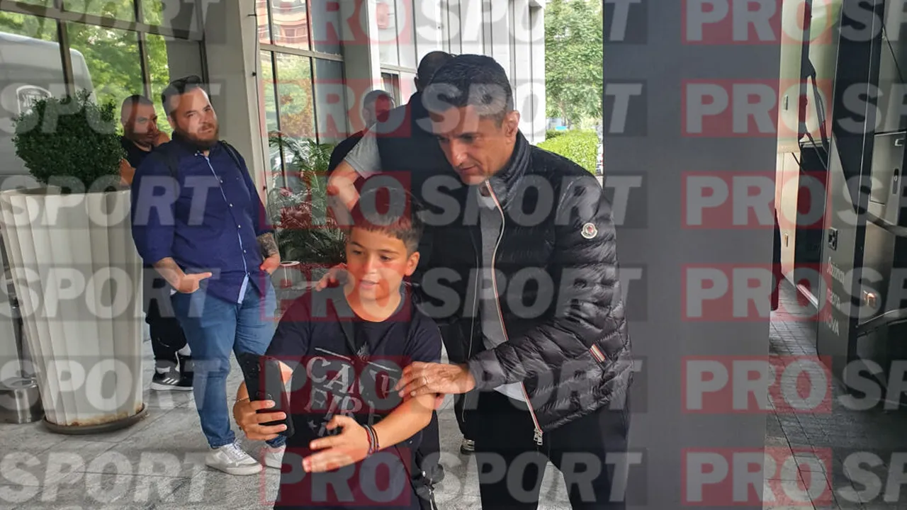 Răzvan Lucescu escortat de Poliție și trupele speciale pentru finala Cupei Greciei, PAOK – AEK, meci cu porțile închise la Volos. Orașul gazdă arată ca o bază militară! Imagini spectaculoase cu echipa antrenorului român | VIDEO ȘI FOTO EXCLUSIV