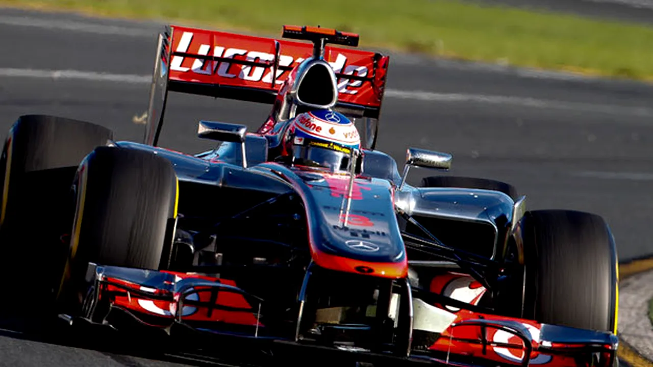 Jenson Button câștigă primul mare premiu al sezonului!:** Vettel și Hamilton completeză podiumul în Australia