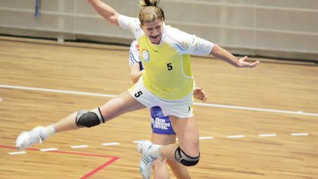 Spre finală, via Spania