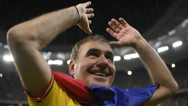 Gică Hagi ar fi acceptat să fie noul selecționer al României. Ce om își aduce în staff