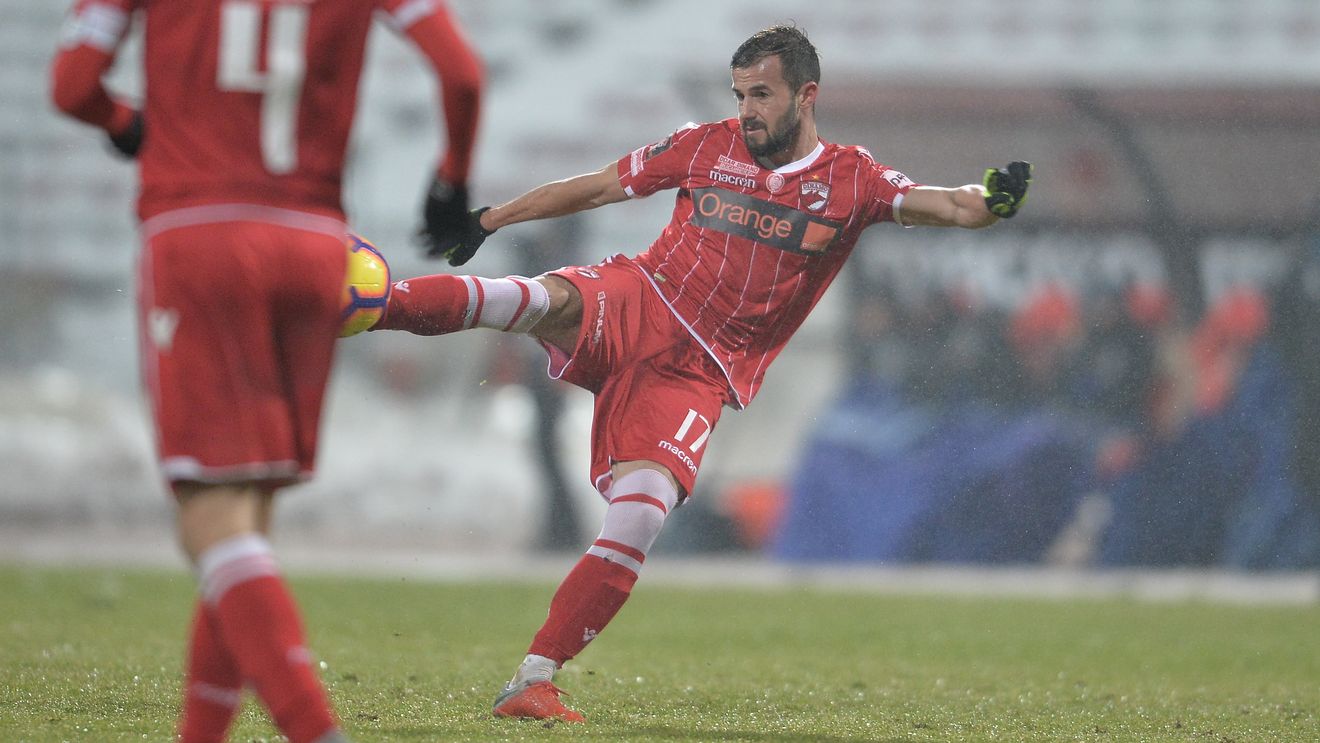 Rednic continuă "curățenia"! Încă un fotbalist, OUT de la Dinamo