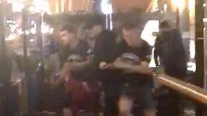 Violențe la Kiev, cu două zile înaintea finalei Ligii! VIDEO | Fanii lui Liverpool, "măcelăriți" într-un restaurant de lângă stadionul Olimpic: "Au venit la noi ca la niște câini, e teribil!" Vinovații pentru atacul care i-a șocat pe englezi