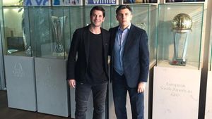 Cristi Chivu, alături de Ionuț Lupescu! Ce va face în cazul în care "Kaiserul" va câștiga alegerile pentru șefia FRF