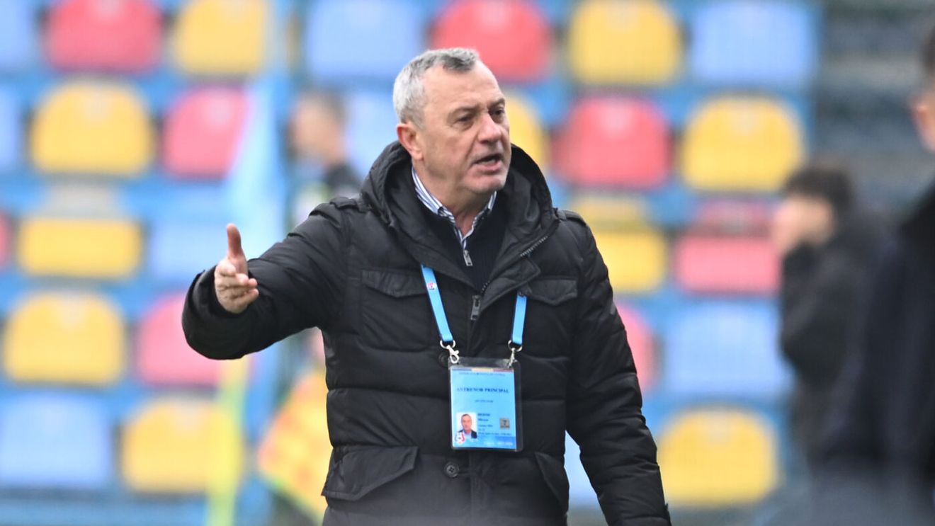 Reacția lui Mircea Rednic după ce jucătorul lui de la UTA l-a înjurat la meciul cu FC Voluntari: „Dacă mi-a zis ceva de mamă sau de tată în limba lui, asta nu mai știu”. Din ce cauză a izbucnit conflictul