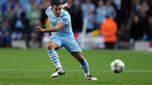 Carlos Tevez a fost condamnat** la 250 de ore de muncă în folosul comunității