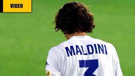 Maldini, gata să joace ultimul meci pentru Italia!