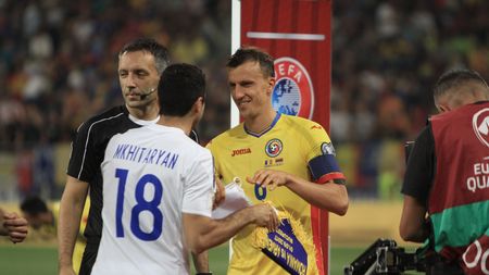 DECLARAȚIA SERII | "Băi, băiatule! Du-te la margine, spune-le ceva!"