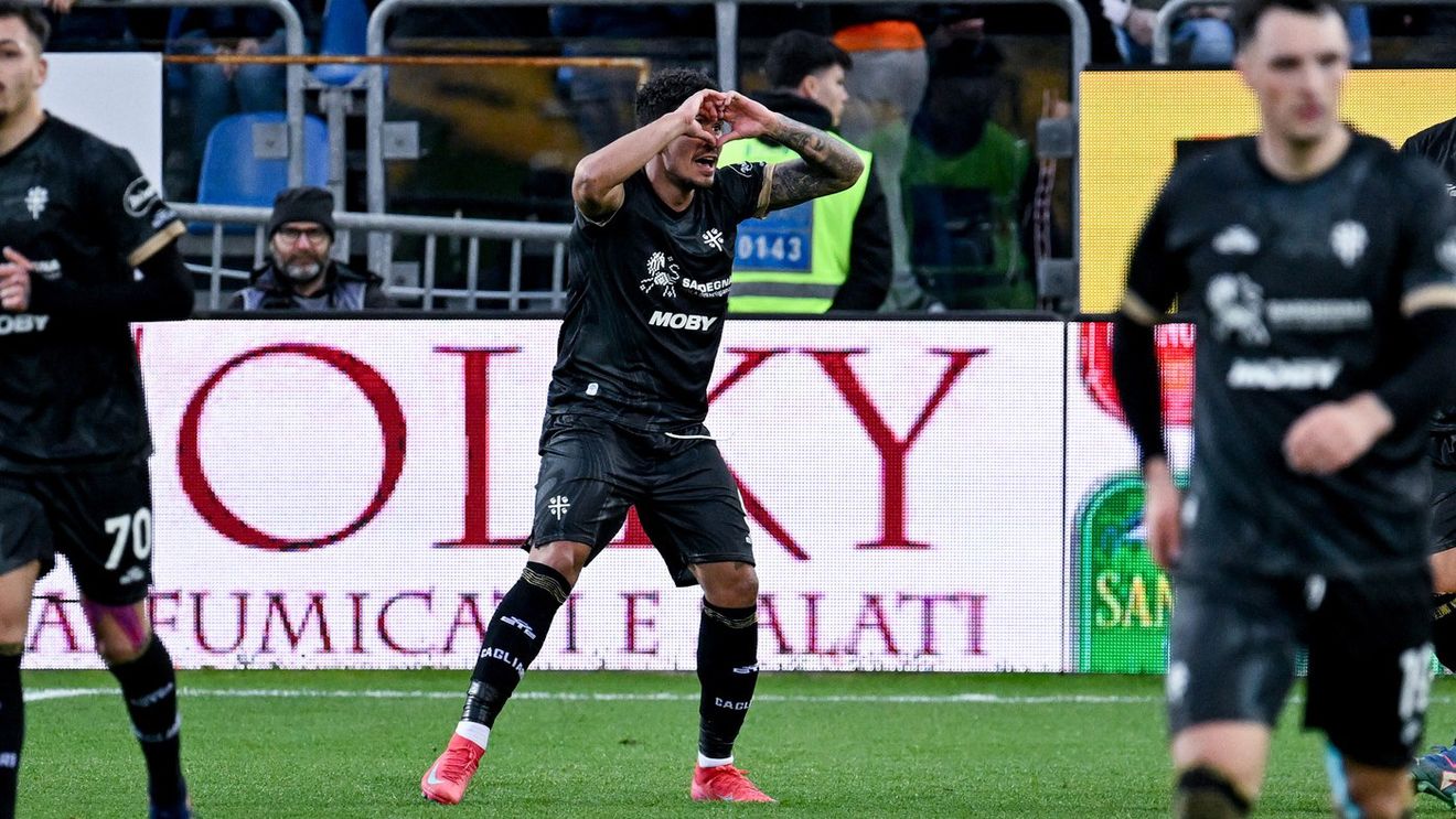 Prima reacție a lui Florinel Coman după ce a dat un gol superb la debutul în Serie A! Fotbalistul a vorbit în limba română, chiar pe gazon, la finalul meciului Cagliari - Parma 2-1
