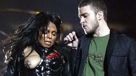 FOTO 110 milioane de oameni au rămas muți!** După șocul din 2004, un alt gest surprinde SUA la gala Super Bowl