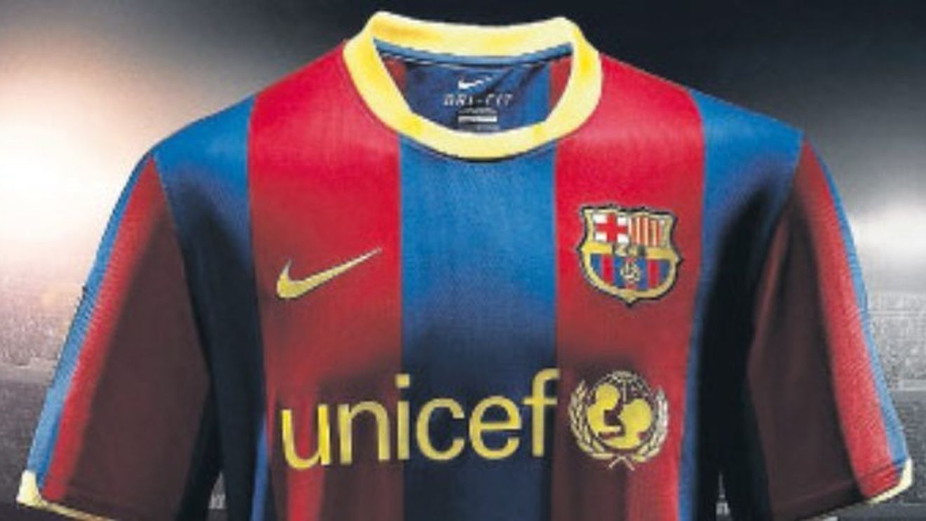 RECORD!** Extratereștrii și-au vândut tricourile: 166 mil â‚¬ de la primul sponsor din istorie