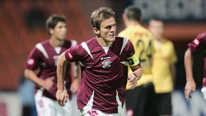 "În România voi evolua numai pentru Rapid!"