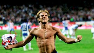 Negocierile pentru Villa, în impas!** Forlan e noua țintă a Realului