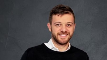 De la "copil sărac", la call center! Cine era Victor Angelescu, înainte de a deveni celebru prin Rapid şi cum a cunoscut ascensiunea financiară: "Aşa am făcut primul milion" | EXCLUSIV