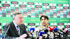 Victor Pițurcă, noul selecționer al României:** "Am revenit! Îmi doresc să ne calificăm la EURO 2012!"