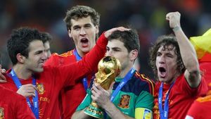 Cine oprește "tiki-taka"?** Spania poate deveni prima națională din istorie care câștigă trei turnee finale consecutive