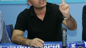 Găman și Bărboianu se întorc în vară la Craiova: "Sunt liberi de contract doar până la 30 iunie"** Cu ce amenință Mititelu