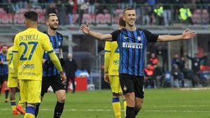 Inter s-a distrat cu Chievo și e noul lider din Serie A. Perisic a reușit un "hat-trick". Rezultatele înregistrate sâmbătă în Italia