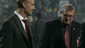 CFR, ajutată de arbitri ca să ia titlul? "Steliștii să se uite cum joacă ei"