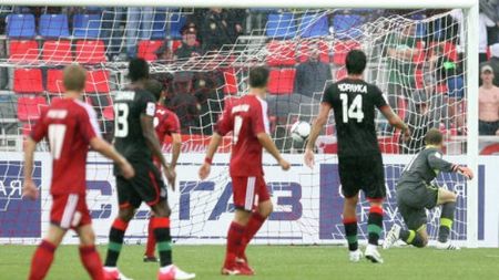 Dinamo are "piață de desfacere" în Rusia!** "Românul va schimba echipa din temelii! Toți jucătorii noi vor veni de la București"