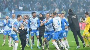 Dezastru pentru Universitatea Craiova! Încă un titular ratează tot sezonul