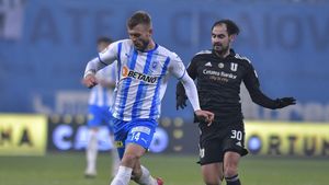 Universitatea Craiova a pus în vânzare biletele pentru derby-ul local cu FC U. Cum îi sfidează pe fanii echipei lui Adrian Mititelu