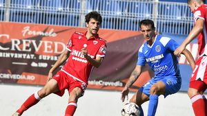 Cum se simte singurul jucător dinamovist care se mai află în spital după ce s-a infectat cu COVID-19 | EXCLUSIV