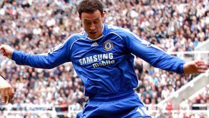 Juventus îi vrea pe Wayne Bridge și Cudicini