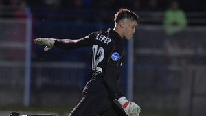 Ștefan Lefter, mulțumit cu imaginea lăsată de CS Hunedoara în meciul cu FCSB din Cupa României: „Este o seară de neuitat pentru noi!”. Ce spune Laurențiu Buș despre identitatea echipei