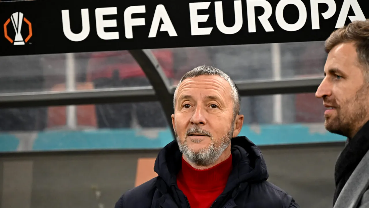 Noul echipament al FCSB. Meme Stoica revoluționează: „Nu mi-au plăcut”