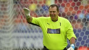 EXCLUSIV | Cel mai dificil moment din viața lui Helmuth Duckadam: "Era să rămân fără o mână" + zborul care l-a marcat pe viață: "Eram cu președintele Constantinescu și Becali. Era o cutie de chibrituri"