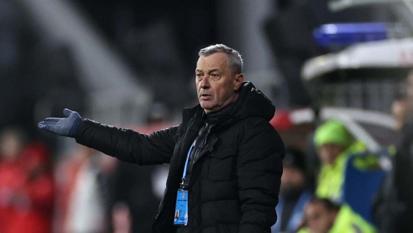 UTA se desparte de doi titulari! „Vor să plece, măcar să luăm niște bani!”