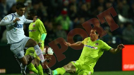 Nervi mulți, fotbal deloc!** Pandurii 0 - Steaua ZERO