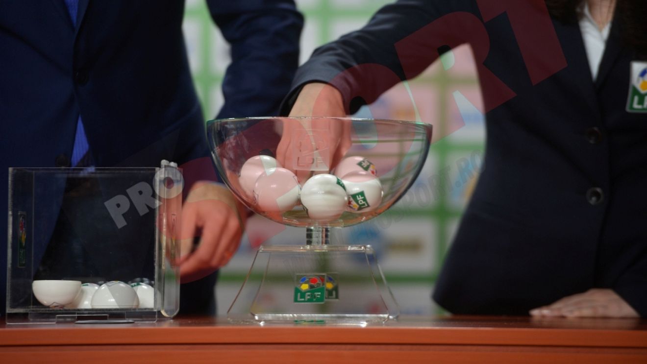 Meciurile din sferturile Cupei Ligii: Dinamo - U Cluj, CSMS Iași - Steaua, Astra - FC Viitorul, Pandurii - Oțelul
