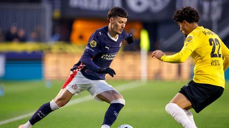 L-au văzut pe Dennis Man în ultimul meci al lui PSV și au avut cea mai dură reacție: „A stat mai mult pe jos decât a jucat. Am devenit lași?!”