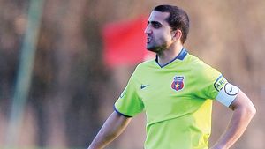 Scandal pe banderolă la Steaua!** Becali: "Îl trimit la echipa a doua!"